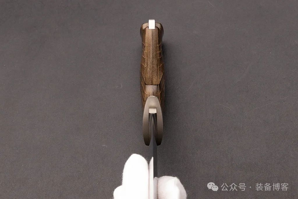 花田洋根：收藏家们必备的极致直刀 - 装备博客