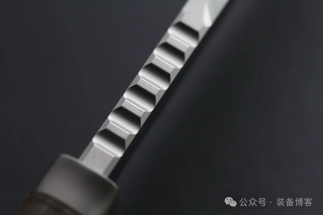 花田洋根：收藏家们必备的极致直刀 - 装备博客