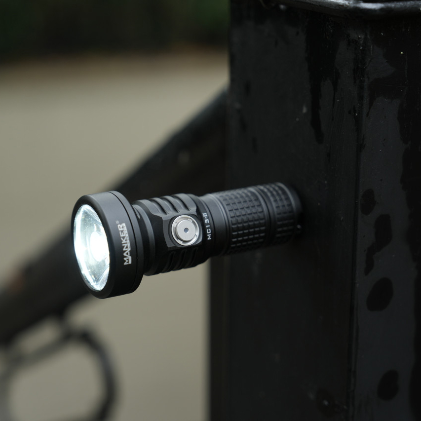 Mankerlight MC13 II SFT40 漫客手电EDC手电 黑色