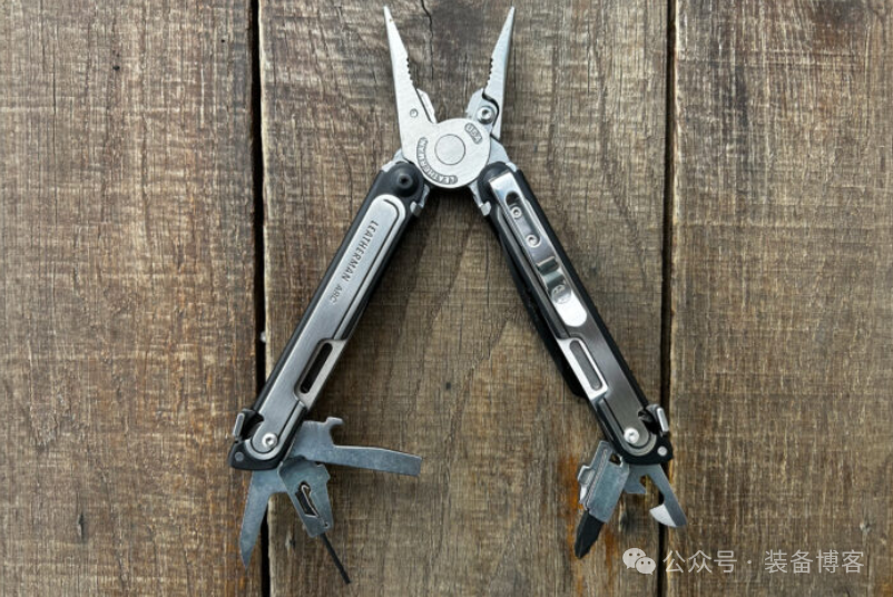 Leatherman ARC，该品牌有史以来最优秀的多功能工具