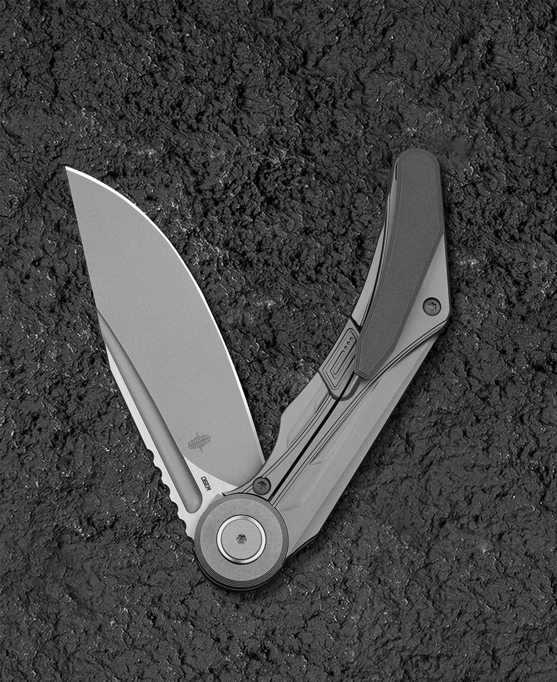 Bestech Seraph BT2403A M390刃 钛柄 灰色 2160