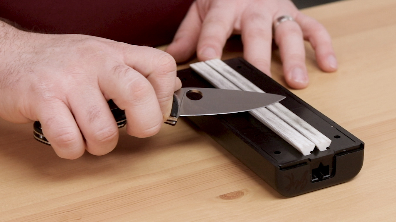 Spyderco Tri-Angle Sharpmaker 204MF 手动磨刀器 680