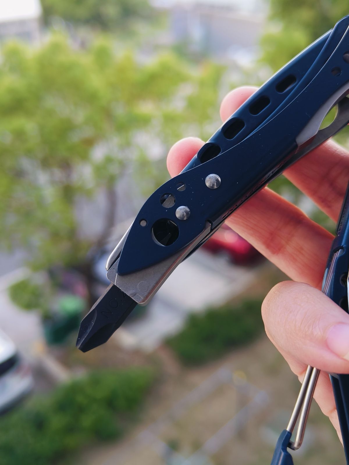 Leatherman SKELETOOL® CX NIGHTSHADE 莱泽曼少侠青色 833127 双蓝色 750