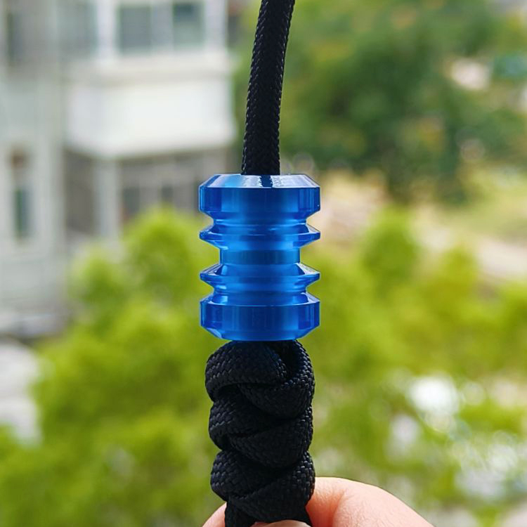 SSD工作室 半透明蓝色树脂刀坠 伞绳刀坠配饰 28
