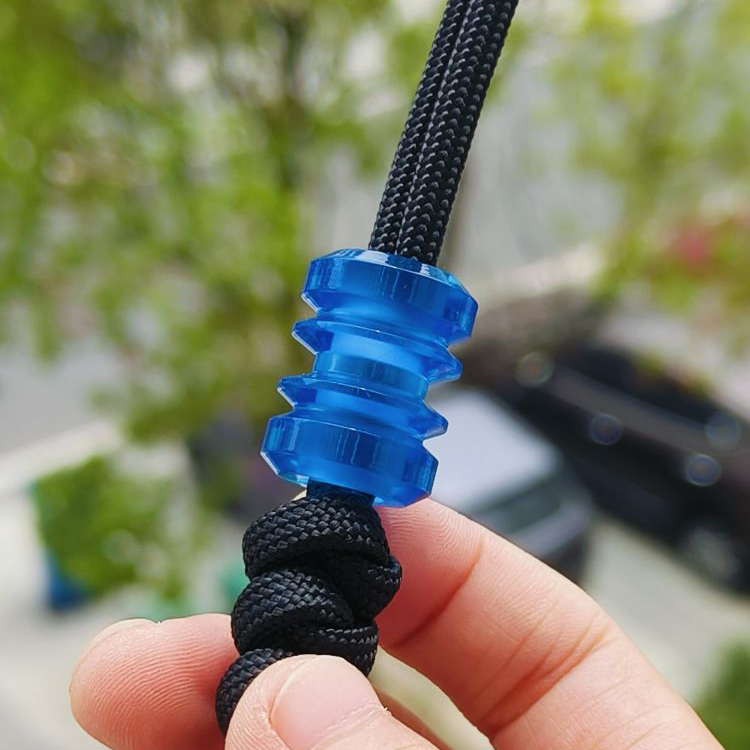 SSD工作室 半透明蓝色树脂刀坠 伞绳刀坠配饰 28