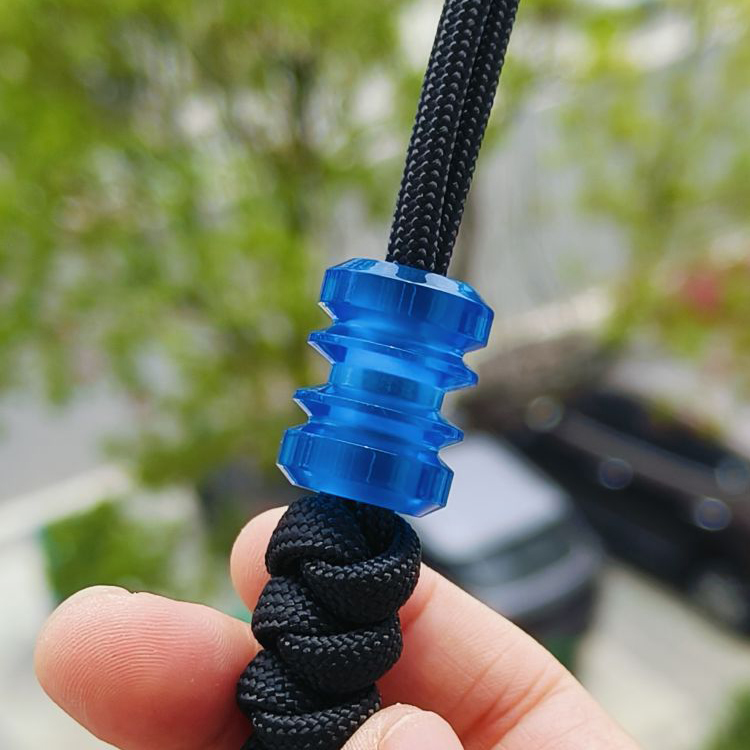SSD工作室 半透明蓝色树脂刀坠 伞绳刀坠配饰 28