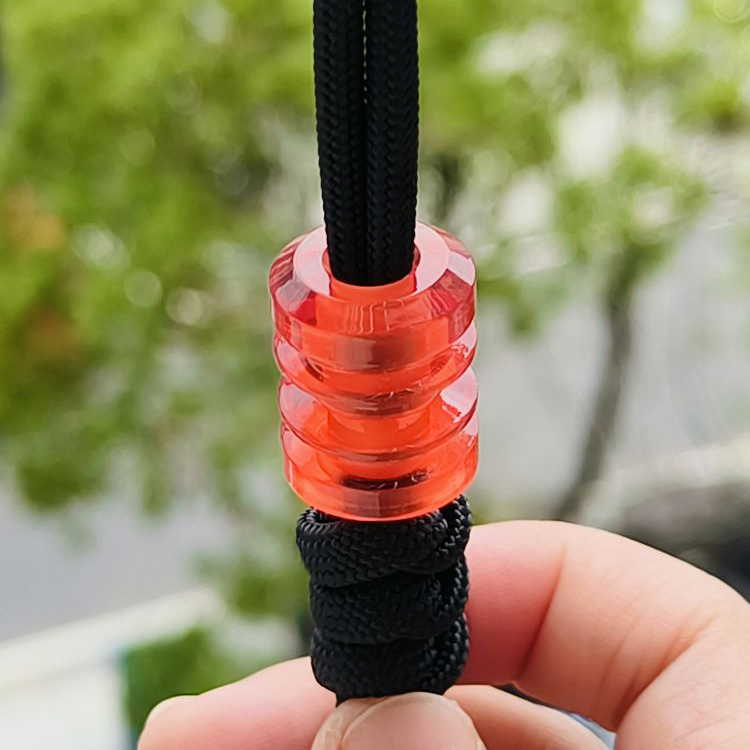 SSD工作室 半透明酒红色树脂刀坠 伞绳刀坠配饰 28