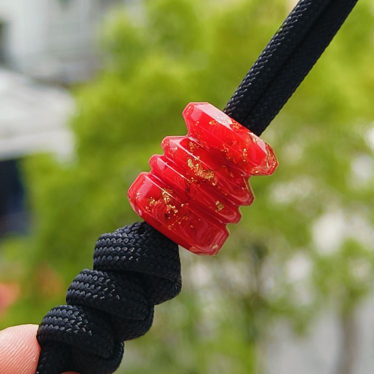 SSD工作室 树脂刀坠 红色金箔伞绳刀坠 刀具装饰 28