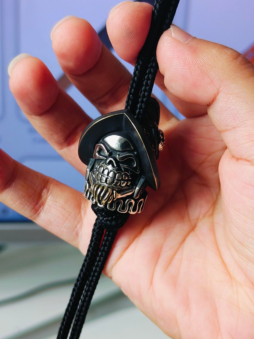 Alex Peshkov Conquistador Bead 俄罗斯亚历克斯征服者刀坠 2980