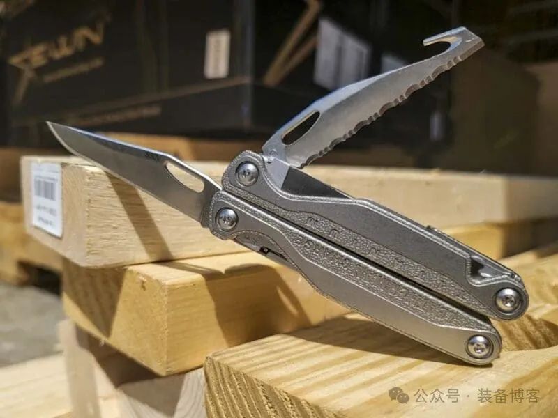 Leatherman Charge+ TTI：大小工作，一机搞定
