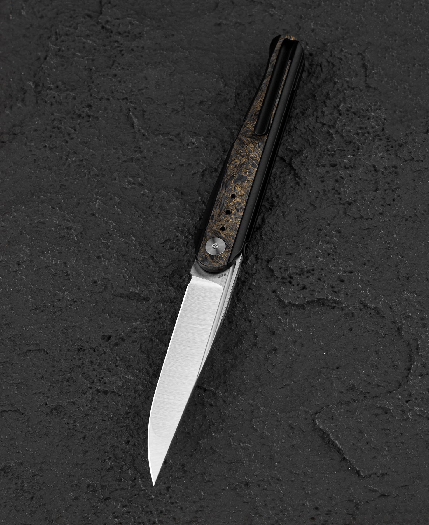 Bestech Spear Phisher M390钢 钛合金+碳纤维柄 BT2405D 黑色 2235