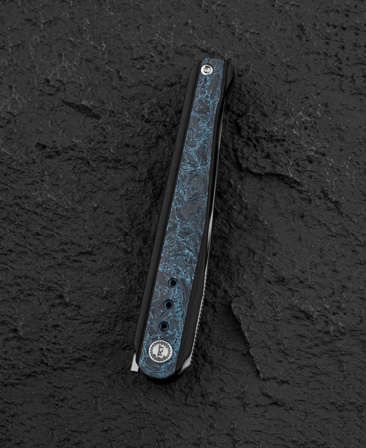 Bestech Spear Phisher M390钢 钛合金+碳纤维柄 BT2405C 黑色 2100