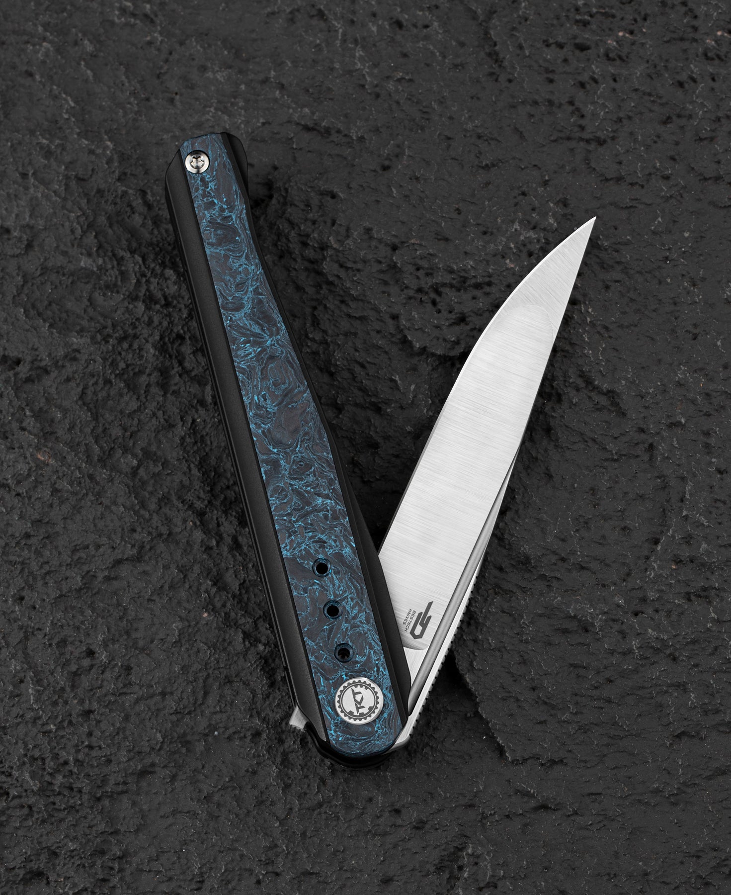 Bestech Spear Phisher M390钢 钛合金+碳纤维柄 BT2405C 黑色 2100