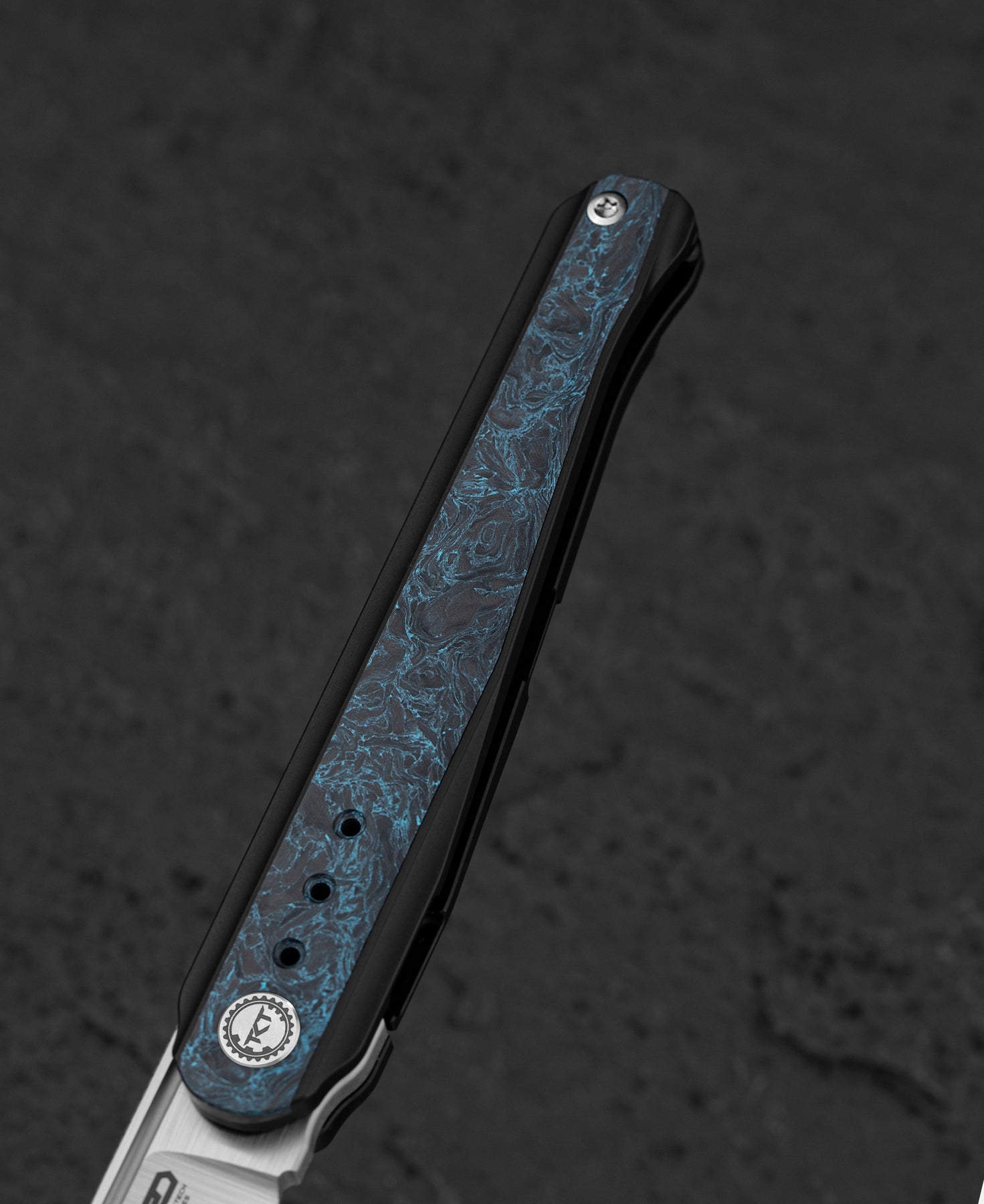 Bestech Spear Phisher M390钢 钛合金+碳纤维柄 BT2405C 黑色 2100