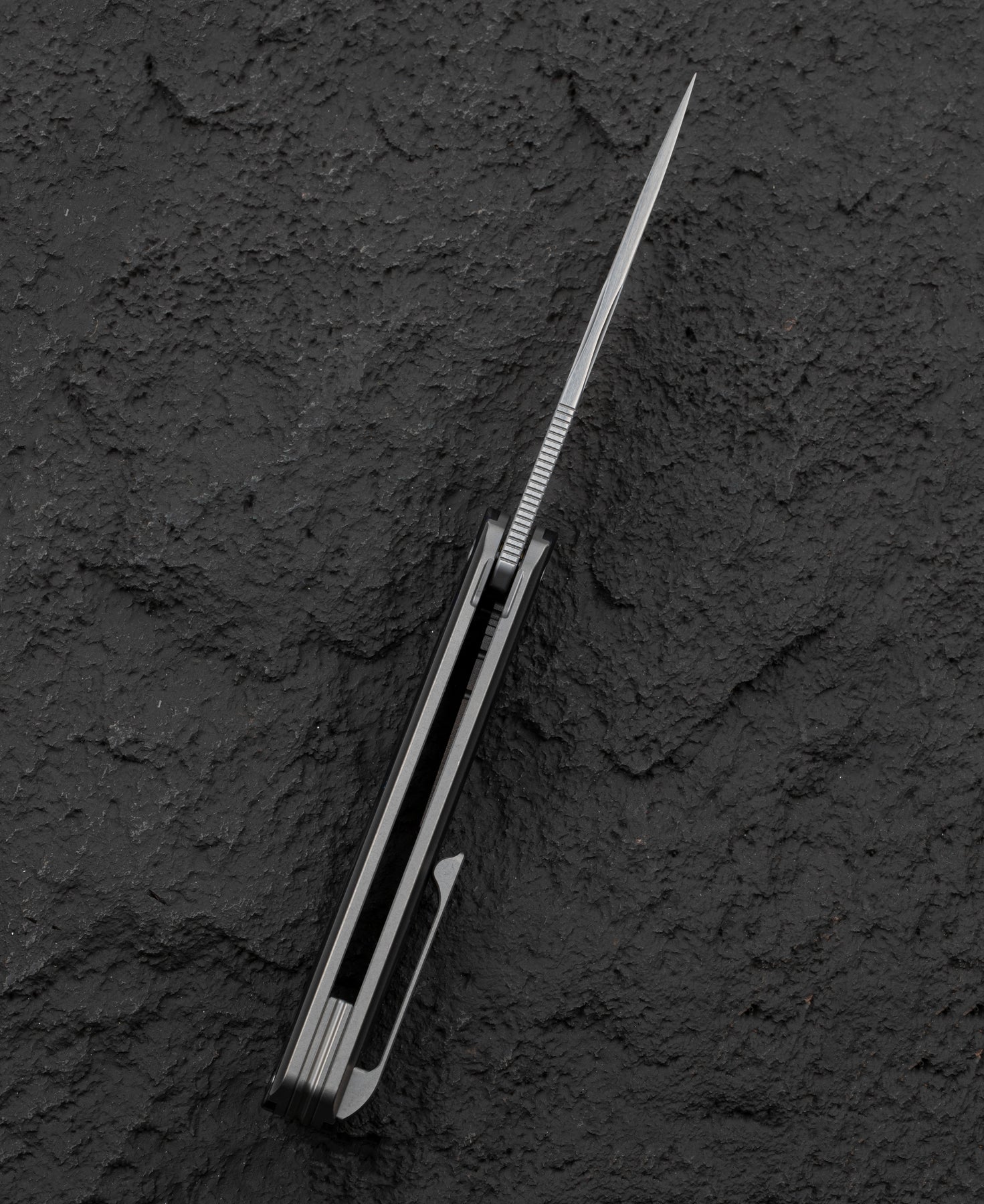 Bestech Spear Phisher M390钢 钛合金+碳纤维柄 BT2405B 灰色 2100