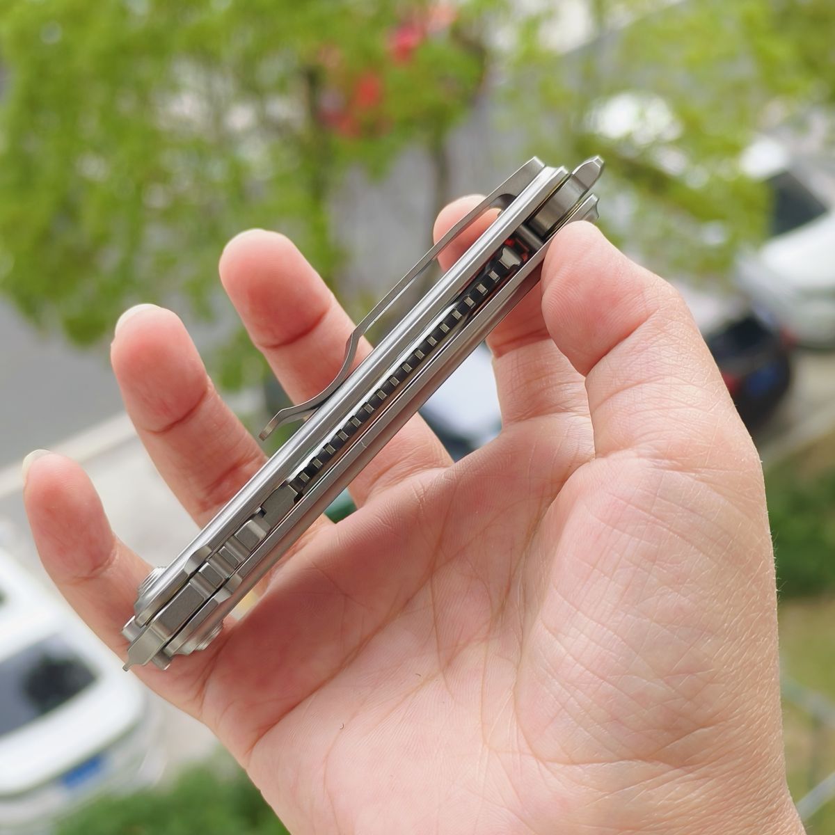 蝴蝶梳子钛合金折叠梳初学者新手花式甩刀美工刀 未开刃 378