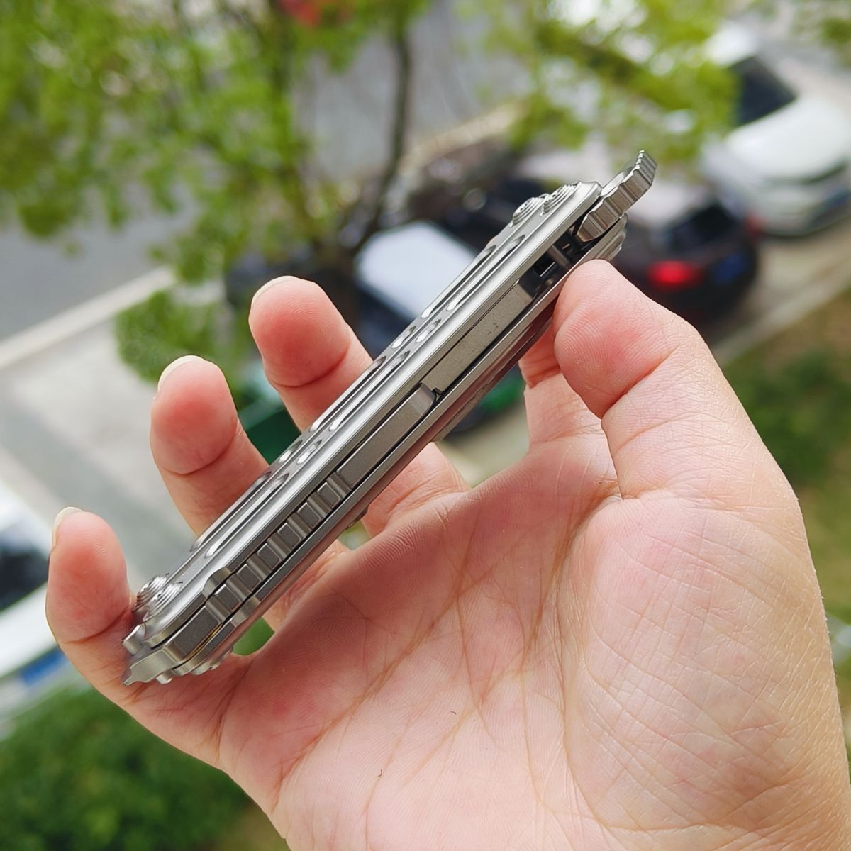 蝴蝶梳子钛合金折叠梳初学者新手花式甩刀美工刀 未开刃 378