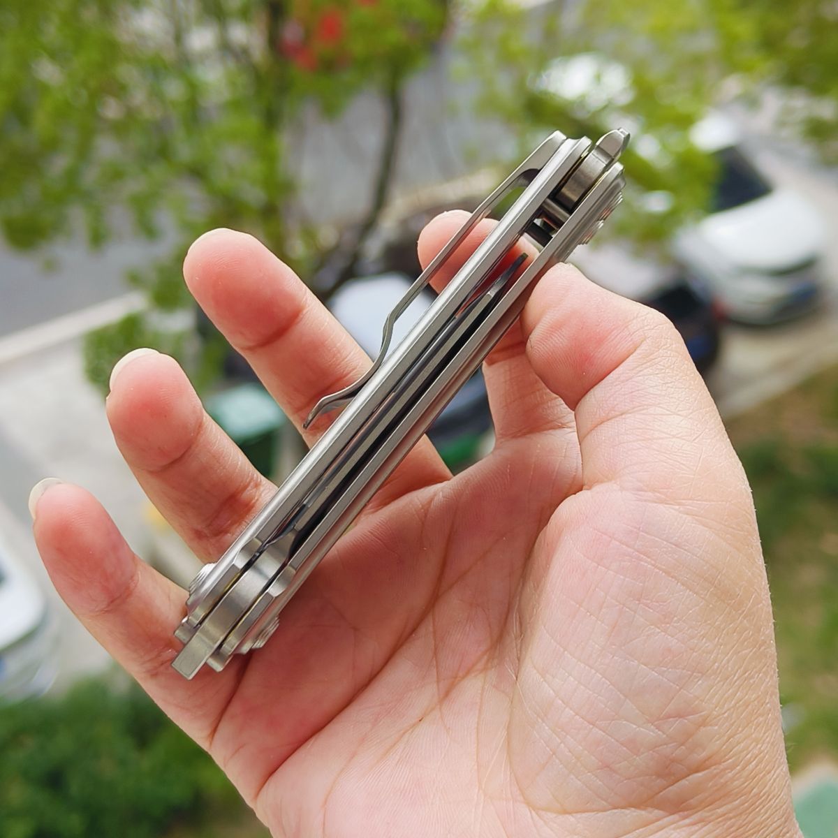 蝴蝶梳子钛合金折叠梳初学者新手花式甩刀 未开刃 358
