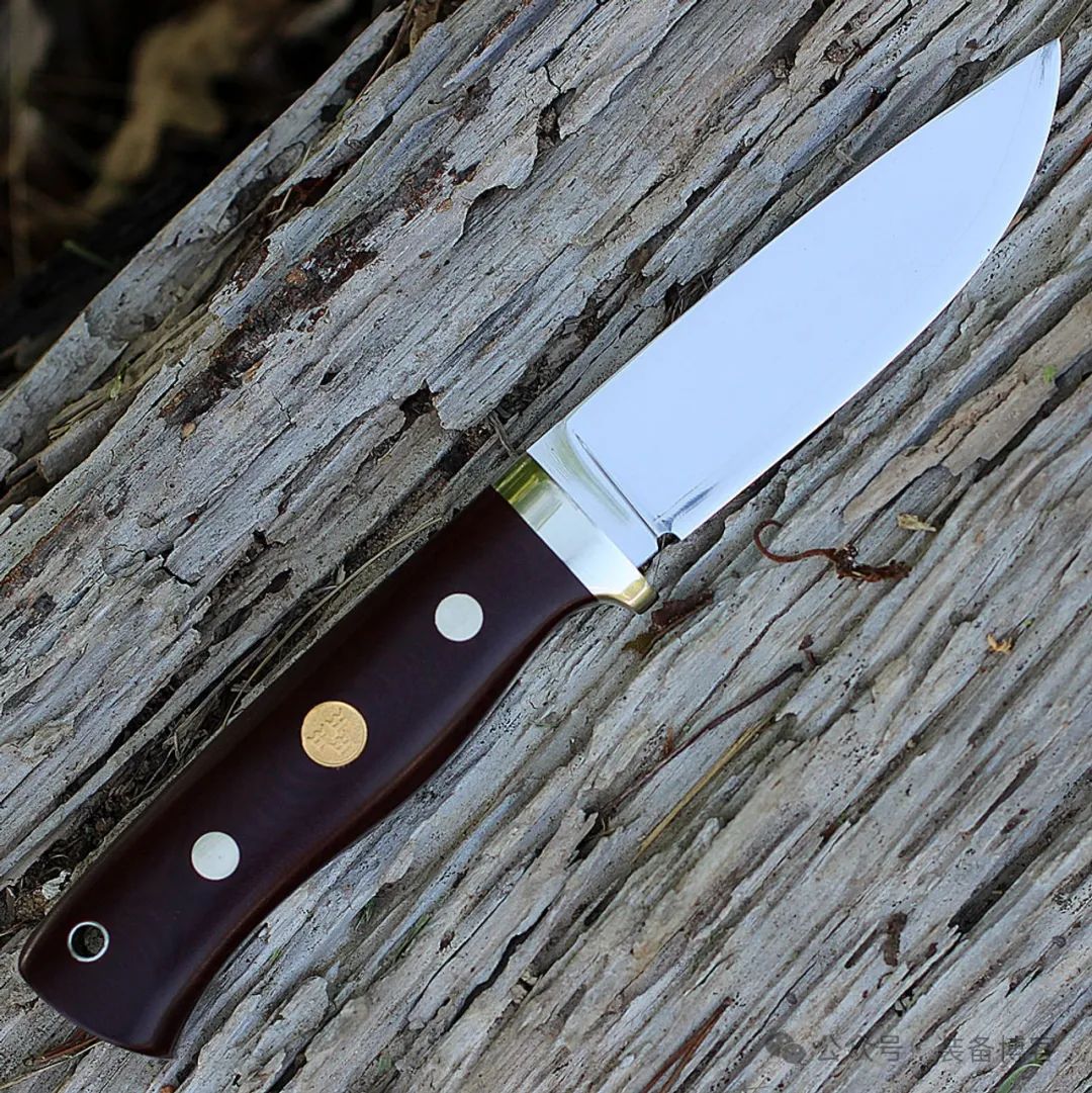 FallKniven : F1礼品收藏兼顾实用的直刀经典