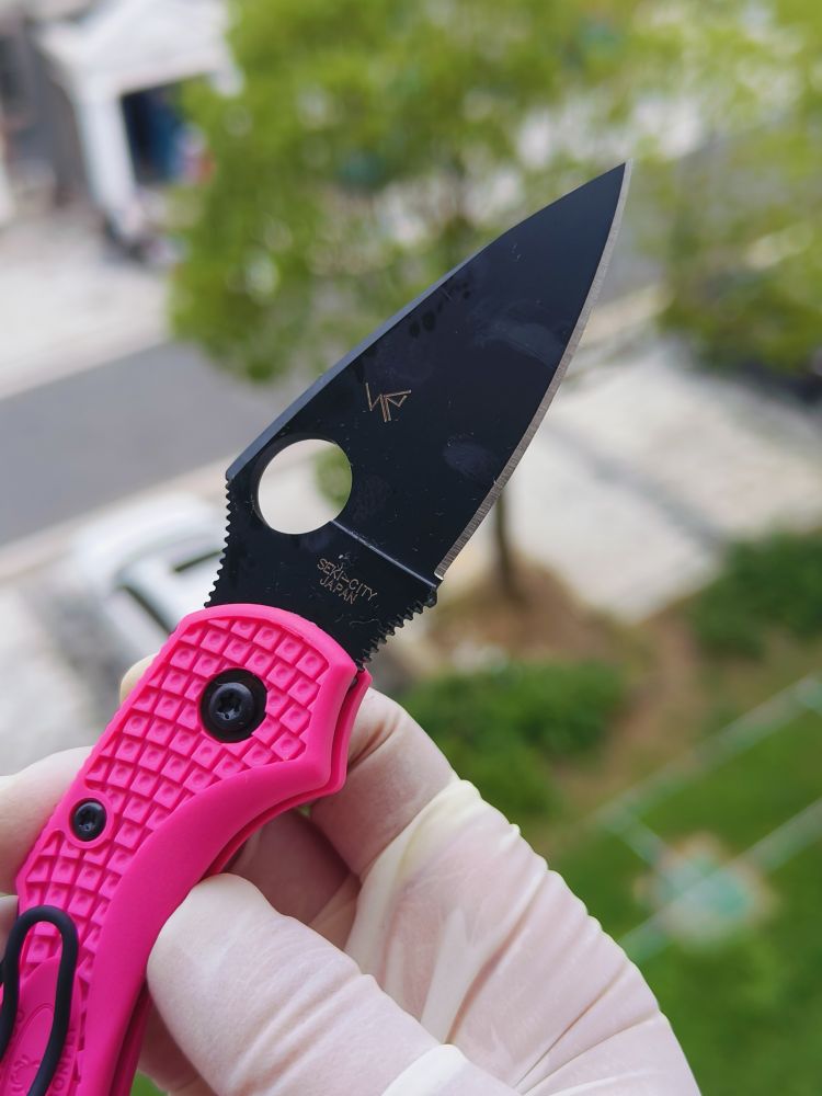 Spyderco C28FPPNS30VBK2 CPM-S30V钢 FRN尼龙柄 粉色 780