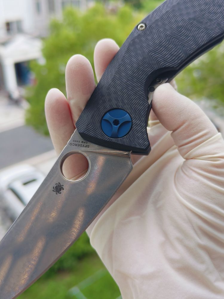Spyderco C235CFTIP CPM-S90V钢 碳纤维+钛柄 3800