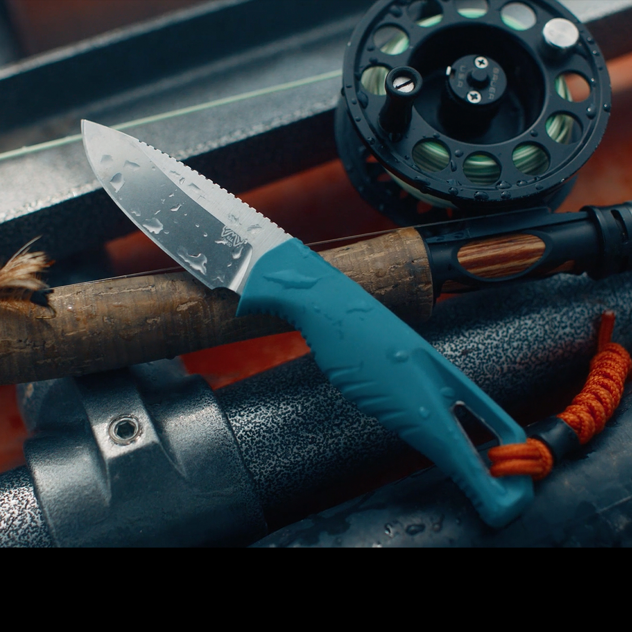 Benchmade Water Intersect Pocket CPM-MagnaCut钢 尼龙注塑柄 18050 蓝色 1450