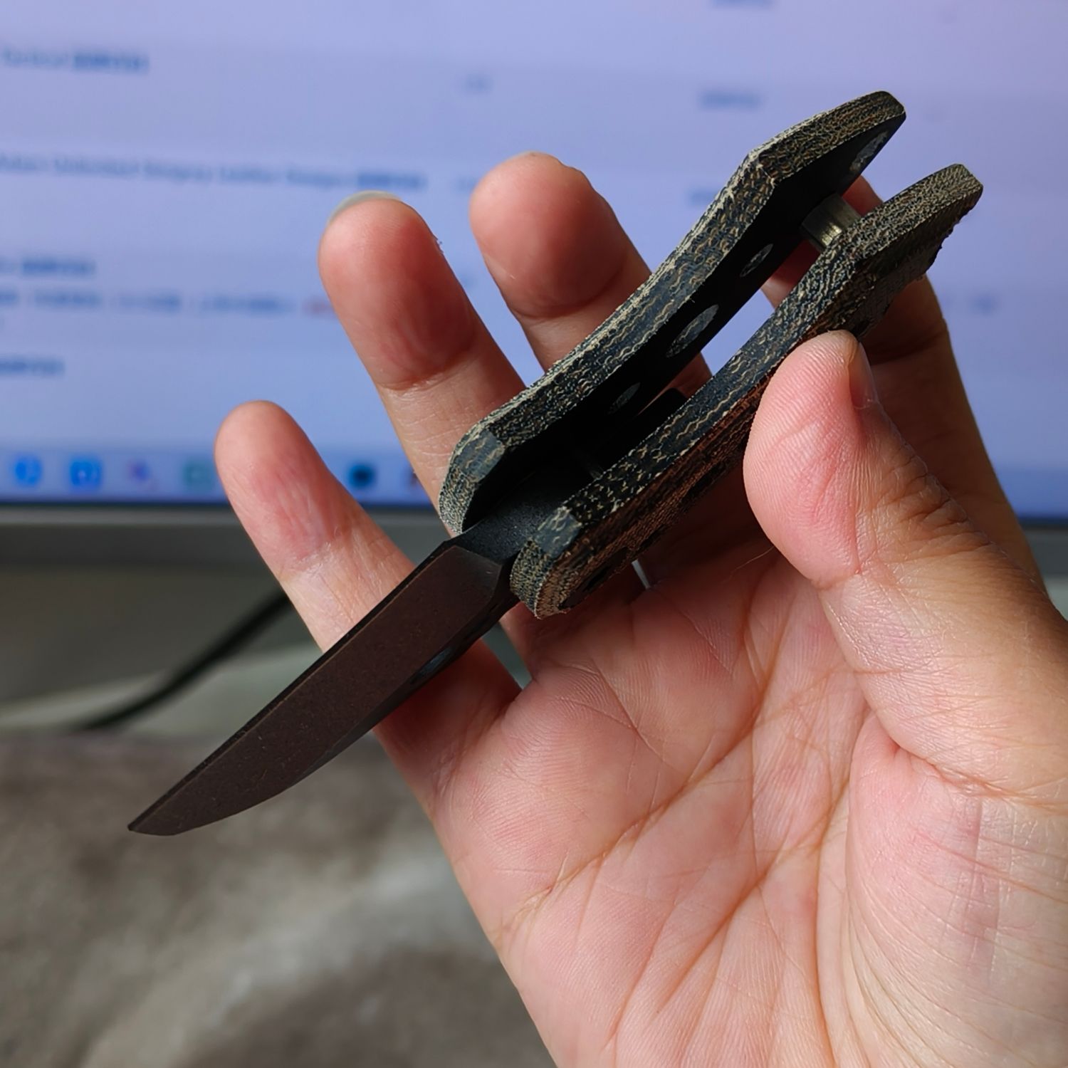 Kochtool WharHawk AEB-L钢 米卡塔柄 无锁 OD绿色 1560