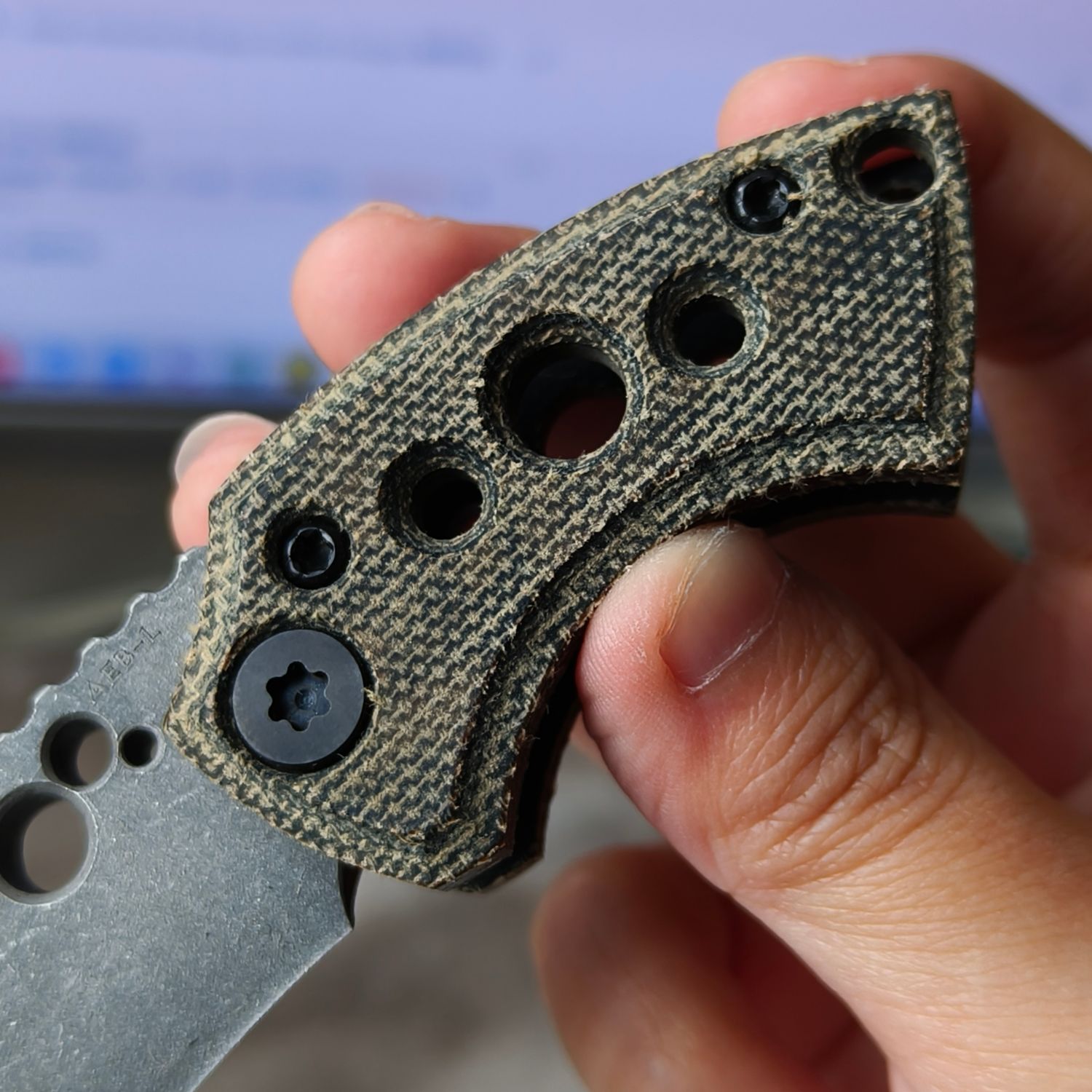 Kochtool WharHawk AEB-L钢 米卡塔柄 无锁 OD绿色 1560