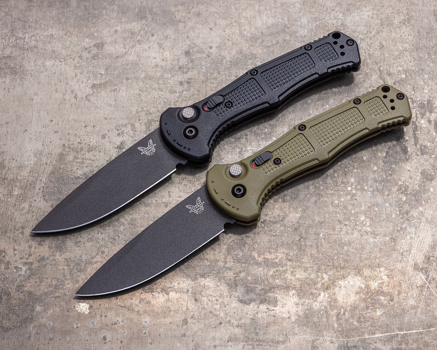 Benchmade Claymore AUTO CPM-D2钢 Grivory尼龙柄 9070BK 黑色 1820