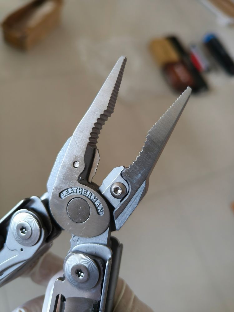 【已出】Leatherman Surge 莱泽曼海啸多功能组合工具钳 银色 599