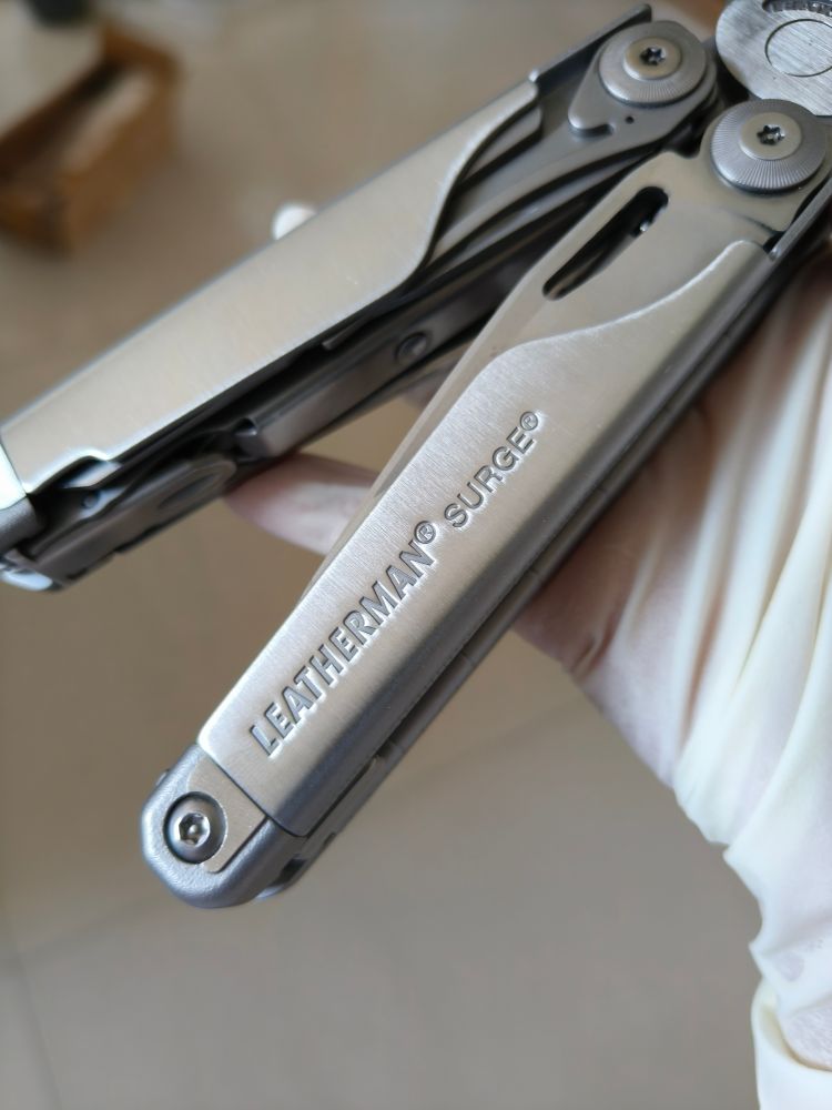 【已出】Leatherman Surge 莱泽曼海啸多功能组合工具钳 银色 599