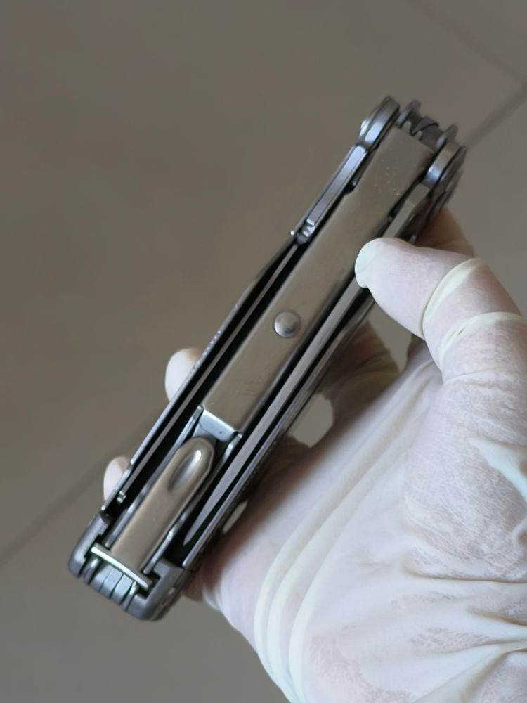 【已出】Leatherman Surge 莱泽曼海啸多功能组合工具钳 银色 599