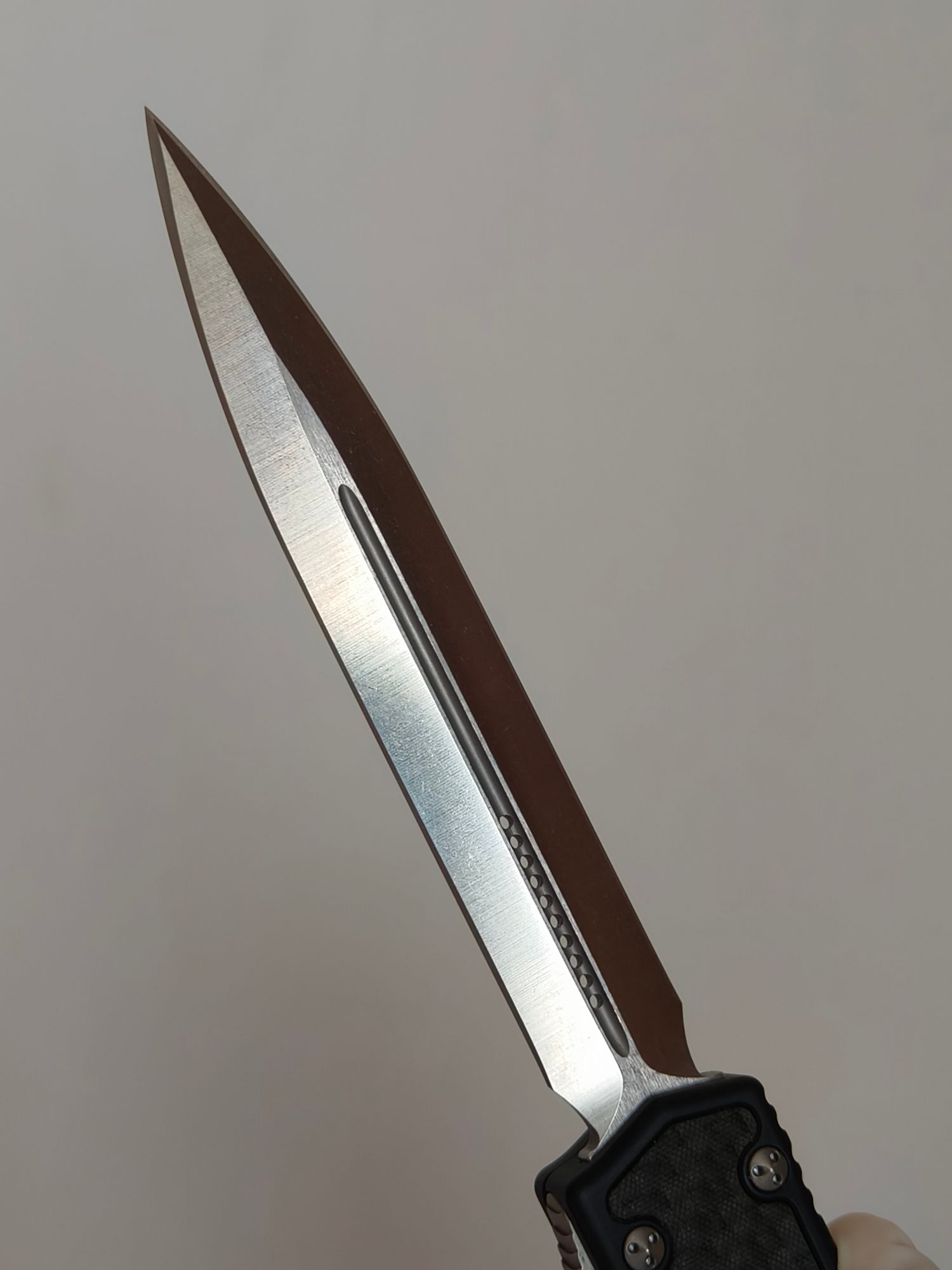 【已出】Microtech Makora II 圣蚂蚁二代 ELMAX钢 铝合金柄 106-10 黑色 3500 停产型号