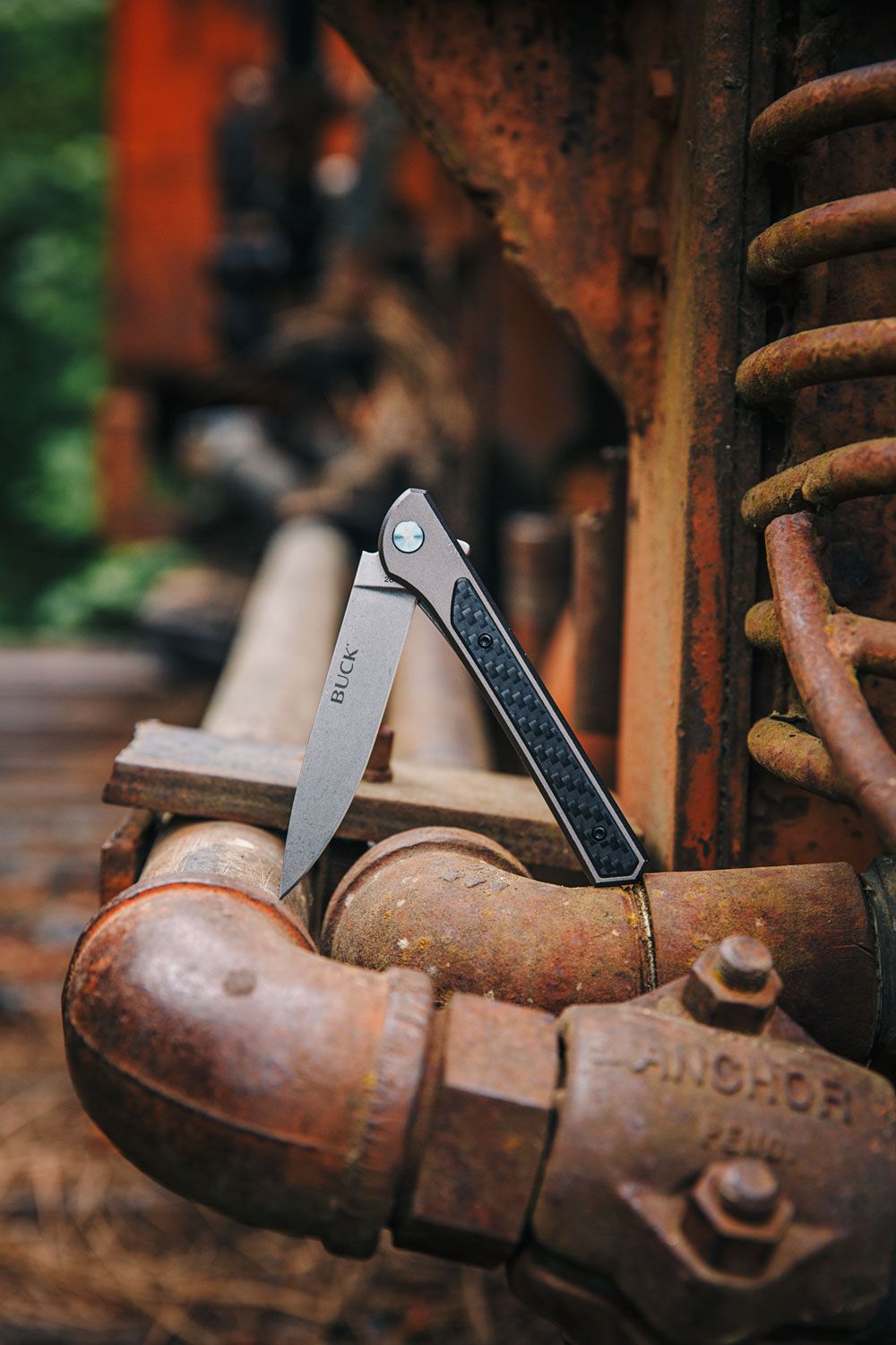 Buck 0264GYS-B Cavalier 7Cr17不锈钢 铝+碳纤维柄 355