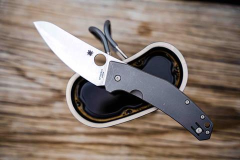 Spyderco Slysz Spydie Chef LC200N钢 钛柄 C211TIP 2000