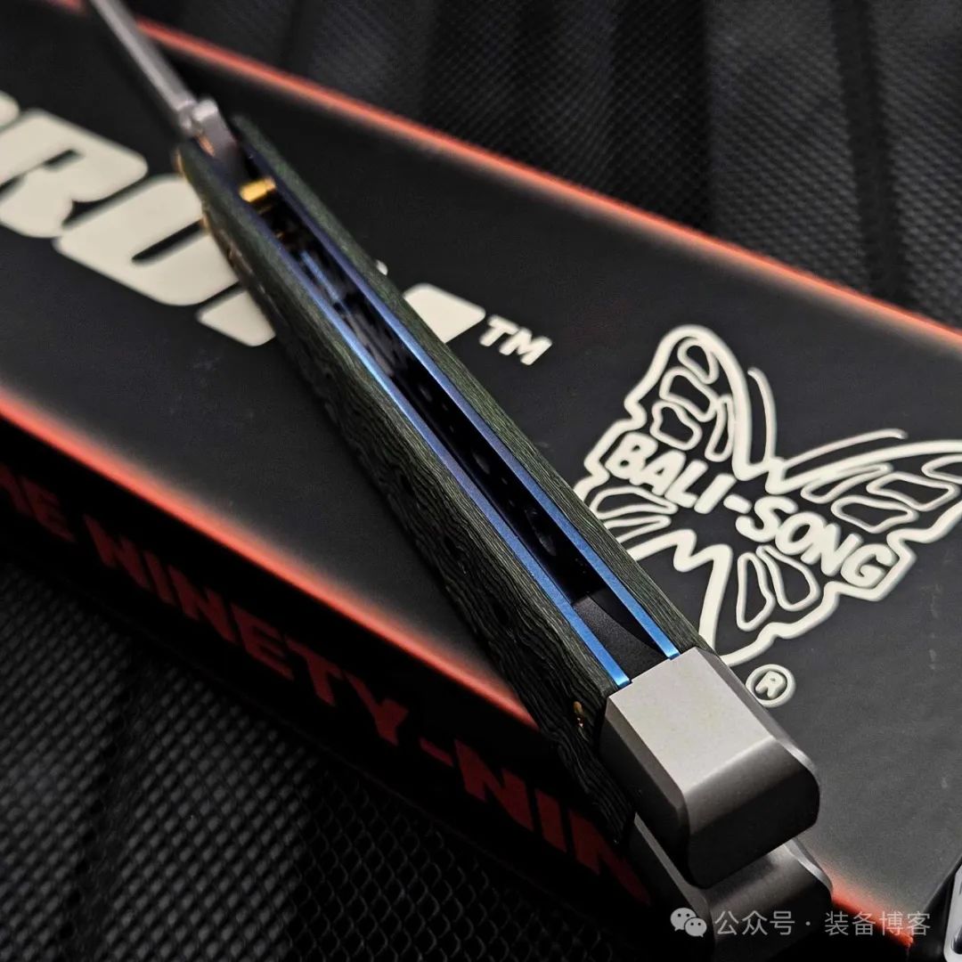 Benchmade Necron 大马士革钢限量版甩刀 99-242