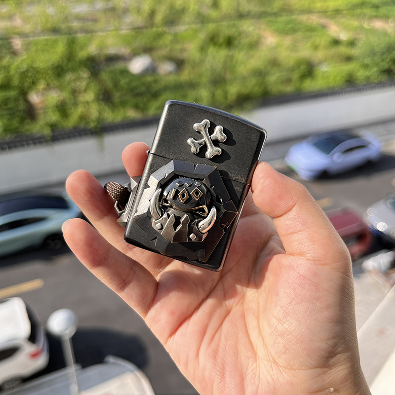 Alex Peshkov 俄罗斯亚历克斯兽人煤油打火机 订制 4200