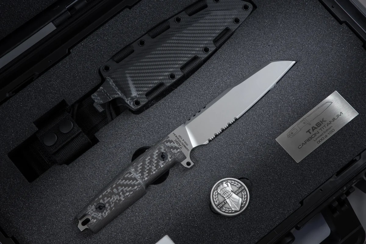 🚫 Extrema Ratio Task Carbon Titanium 钛合金钢 碳纤维柄 限量版 8500