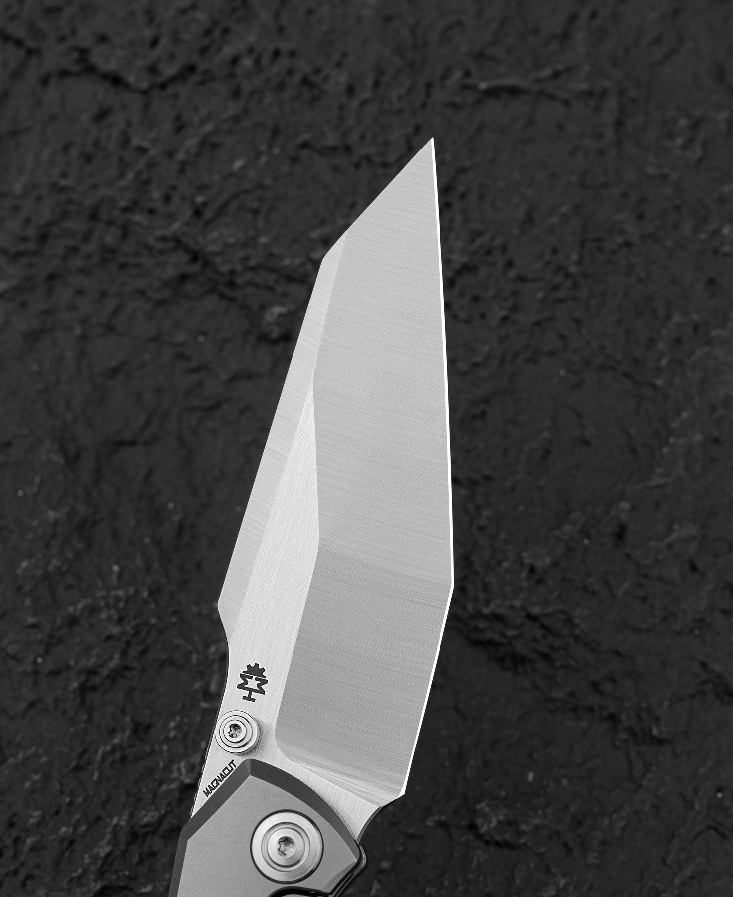 BESTECH CLASTIC M-CUT钢 钛手柄 BT2407A 1860