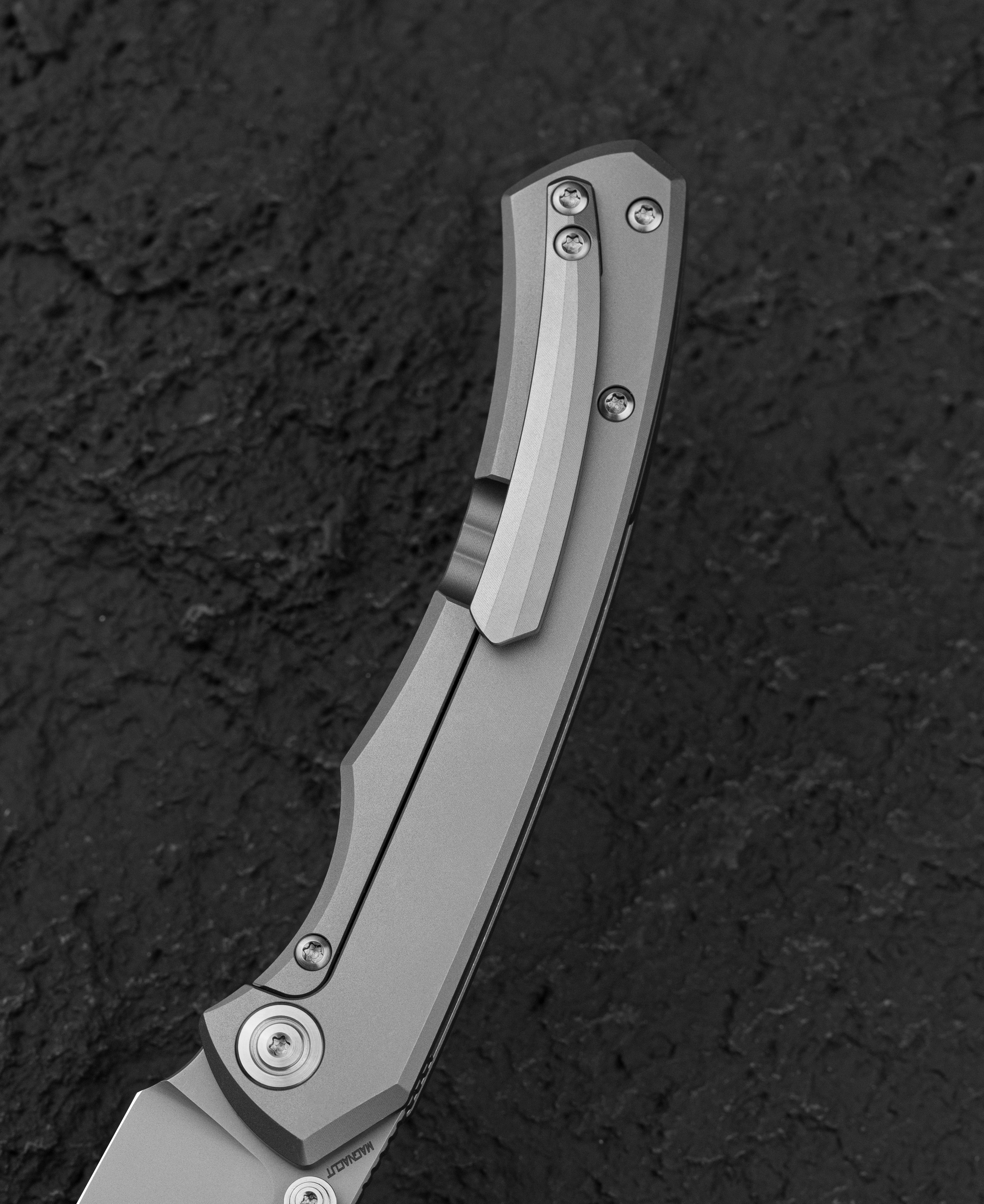 BESTECH CLASTIC M-CUT钢 钛手柄 BT2407C 1860