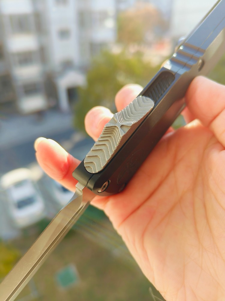 Microtech 1142-10AP M390MK钢 航空铝柄 3600