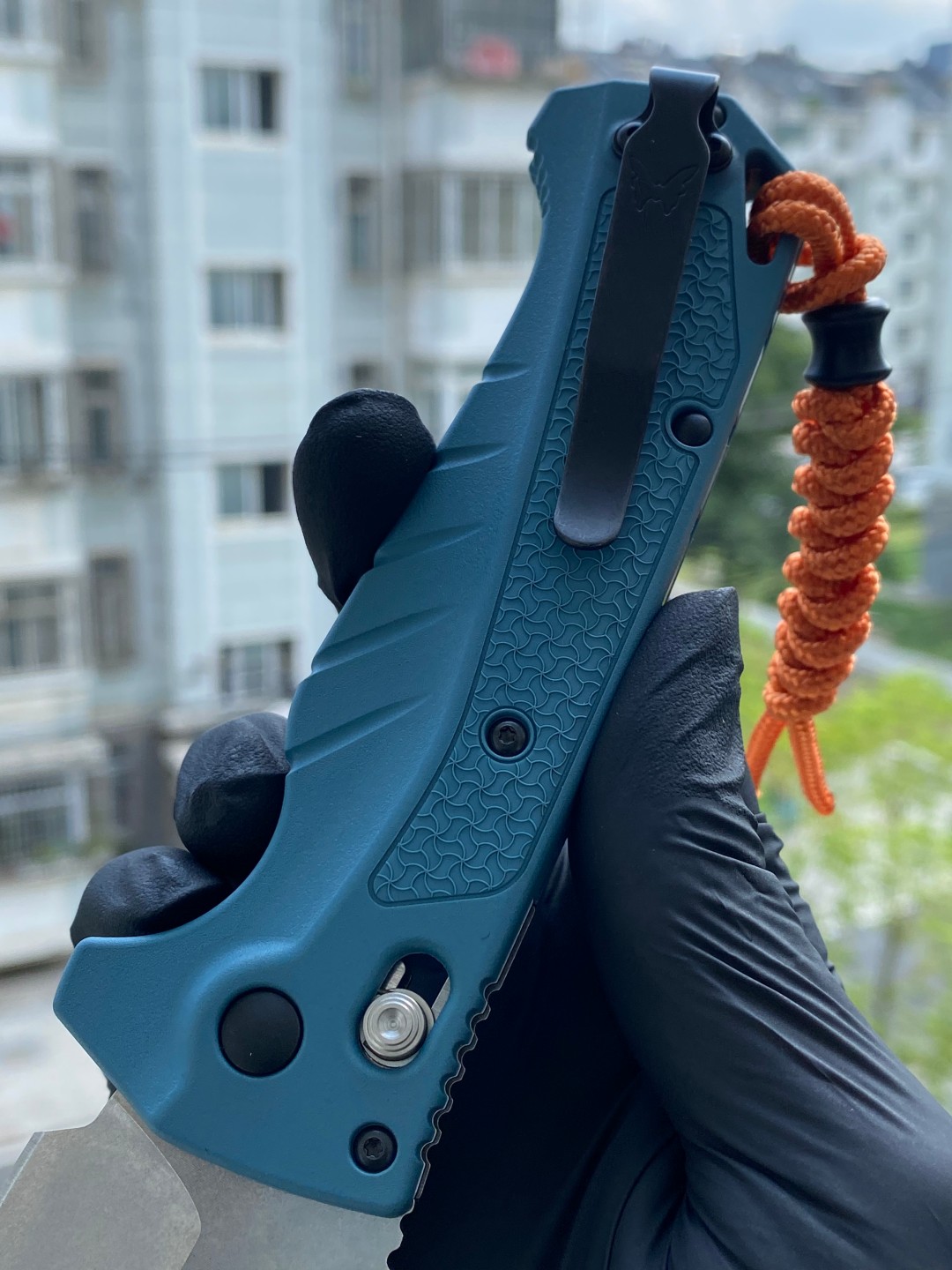 Benchmade Water Adira CPM-MagnaCut钢 Grivory手柄 18060 深蓝色 1650