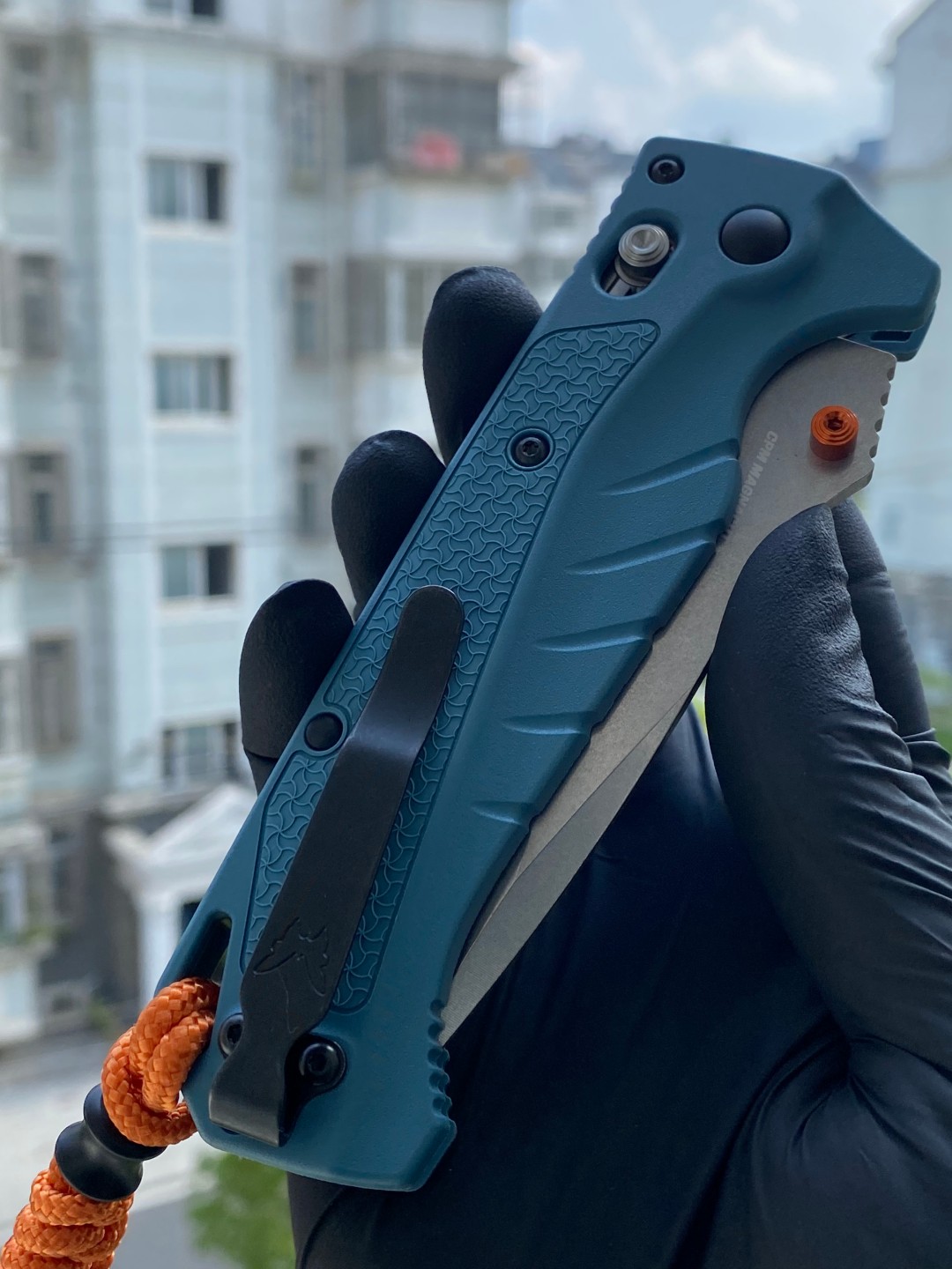 Benchmade Water Adira CPM-MagnaCut钢 Grivory手柄 18060 深蓝色 1650
