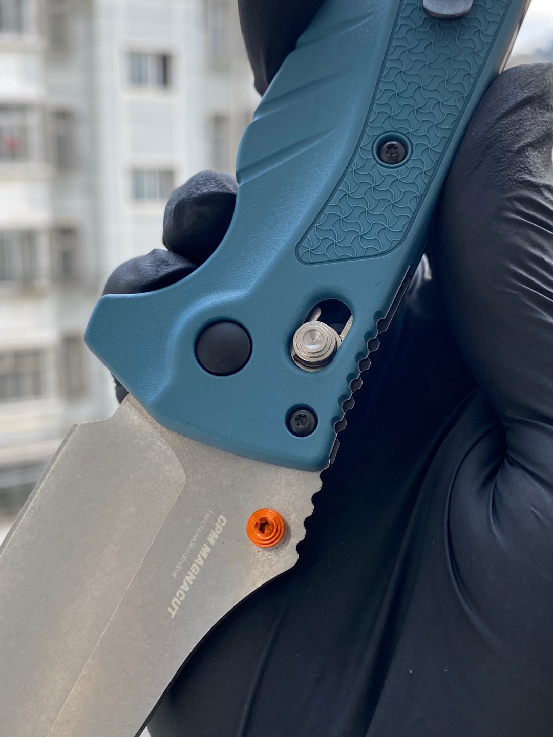 Benchmade Water Adira CPM-MagnaCut钢 Grivory手柄 18060 深蓝色 1650