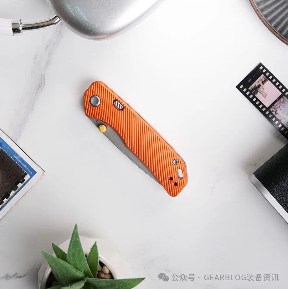 新晋品牌 Vosteed 推出新款Top Liner Lock折叠刀