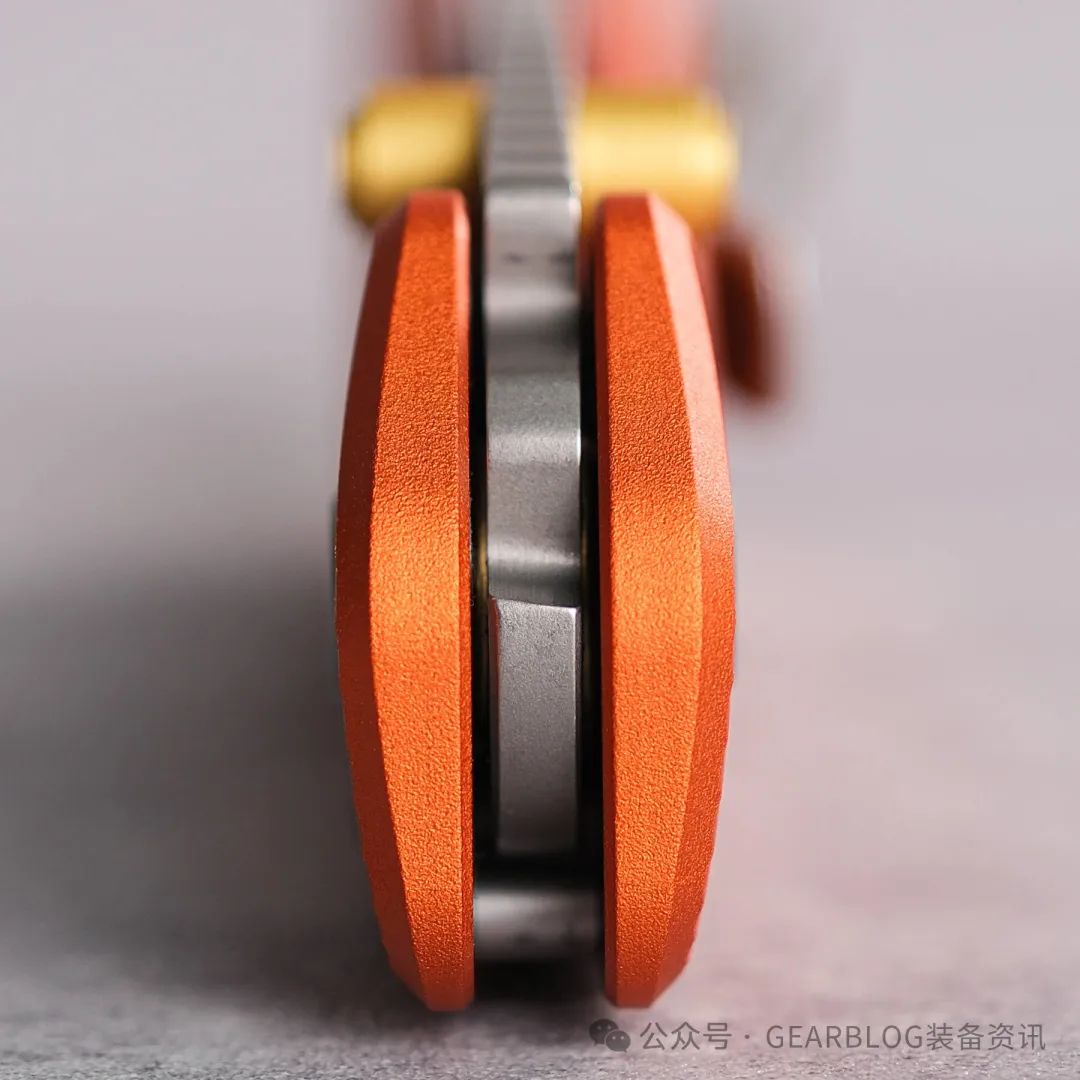 新晋品牌 Vosteed 推出新款Top Liner Lock折叠刀