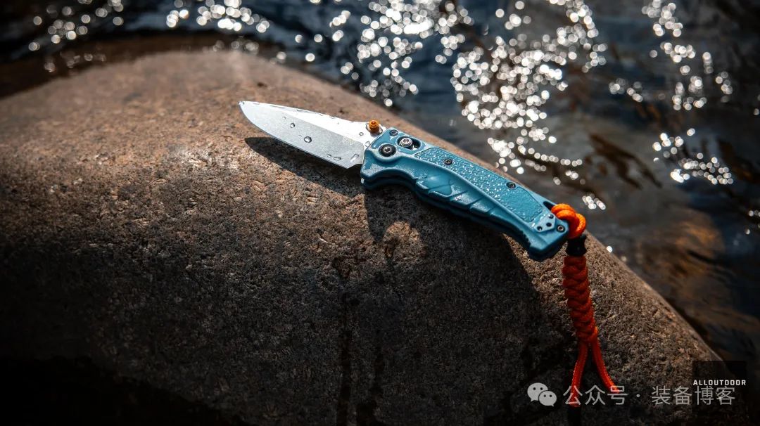 Benchmade Mini Adira - 水系列