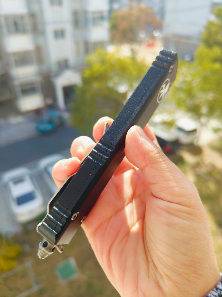 🔥 Microtech 122-10AP 黑色 2550