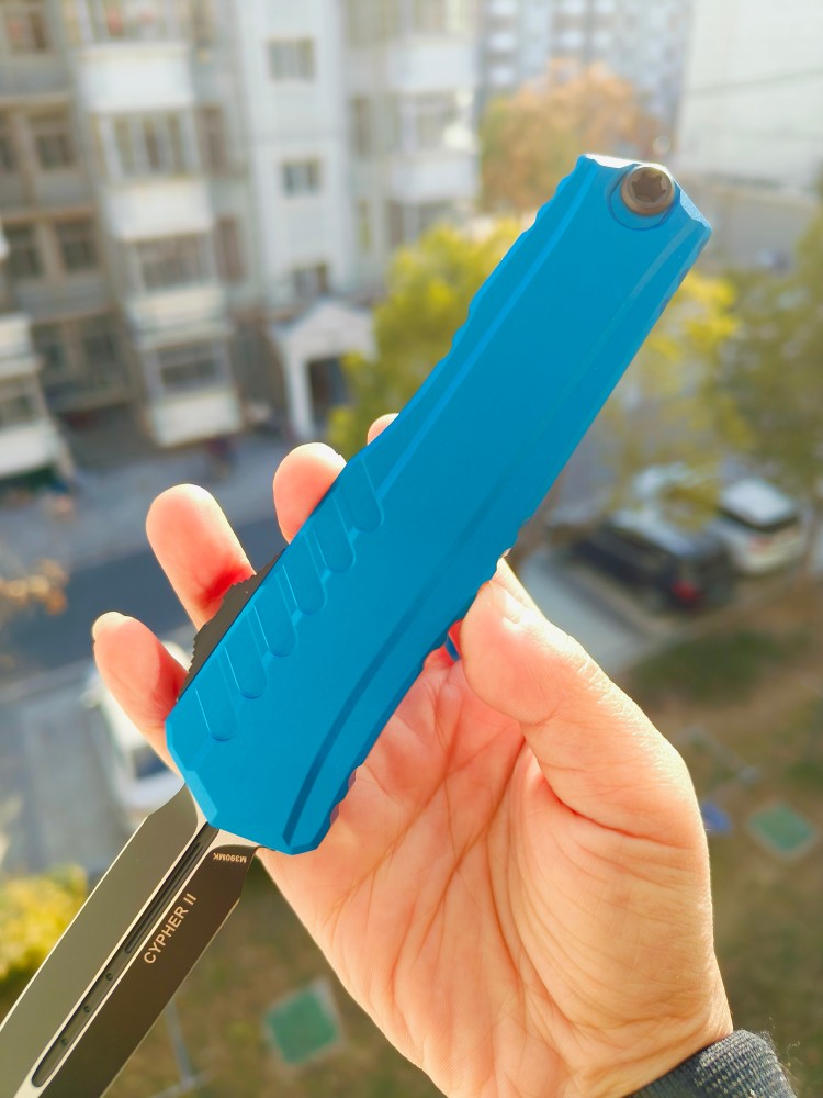 🔥 Microtech 1242-1BL 蓝色 3480