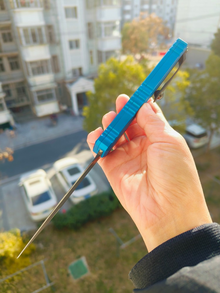 🔥 Microtech 1242-1BL 蓝色 3480